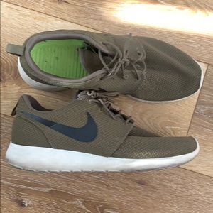 Men’s Nike Sneakers